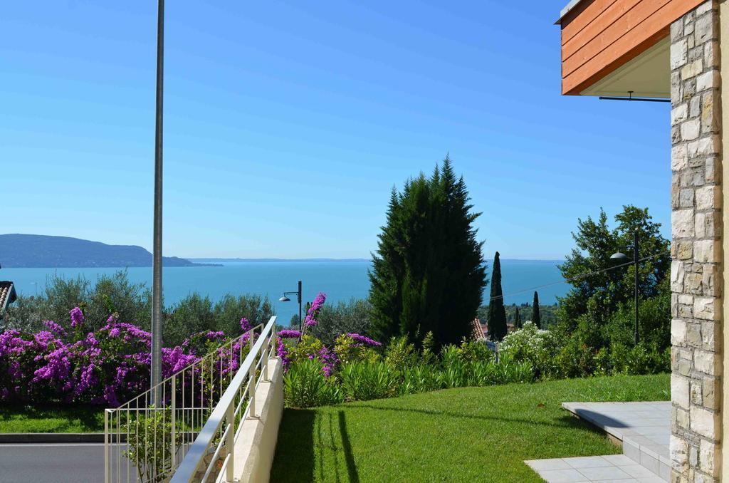 Residence Il Poggio Al Sole Toscolano Maderno Exteriör bild