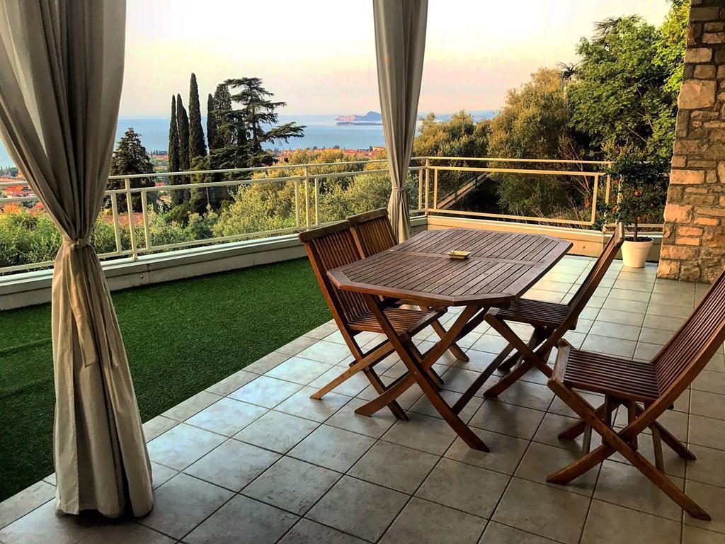 Residence Il Poggio Al Sole Toscolano Maderno Exteriör bild