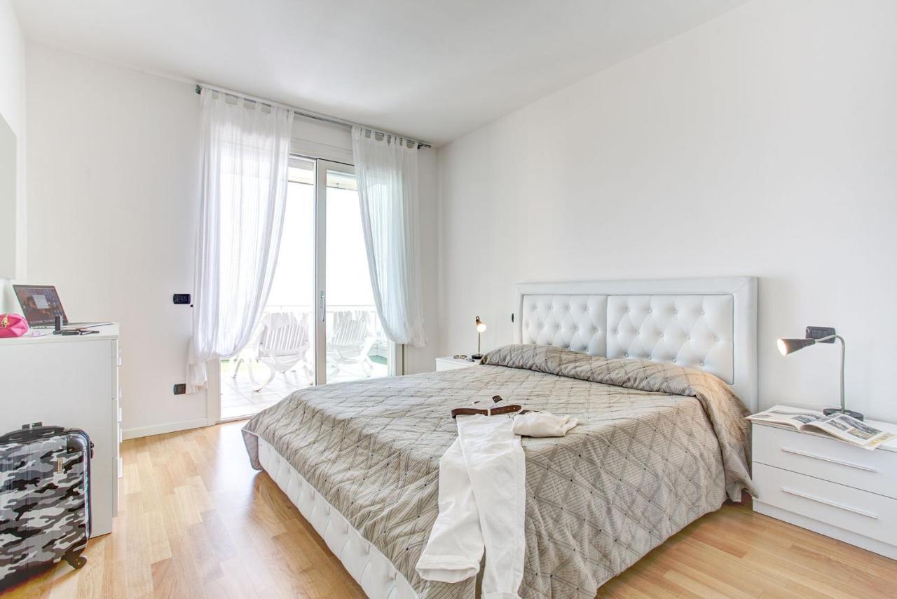 Residence Il Poggio Al Sole Toscolano Maderno Exteriör bild