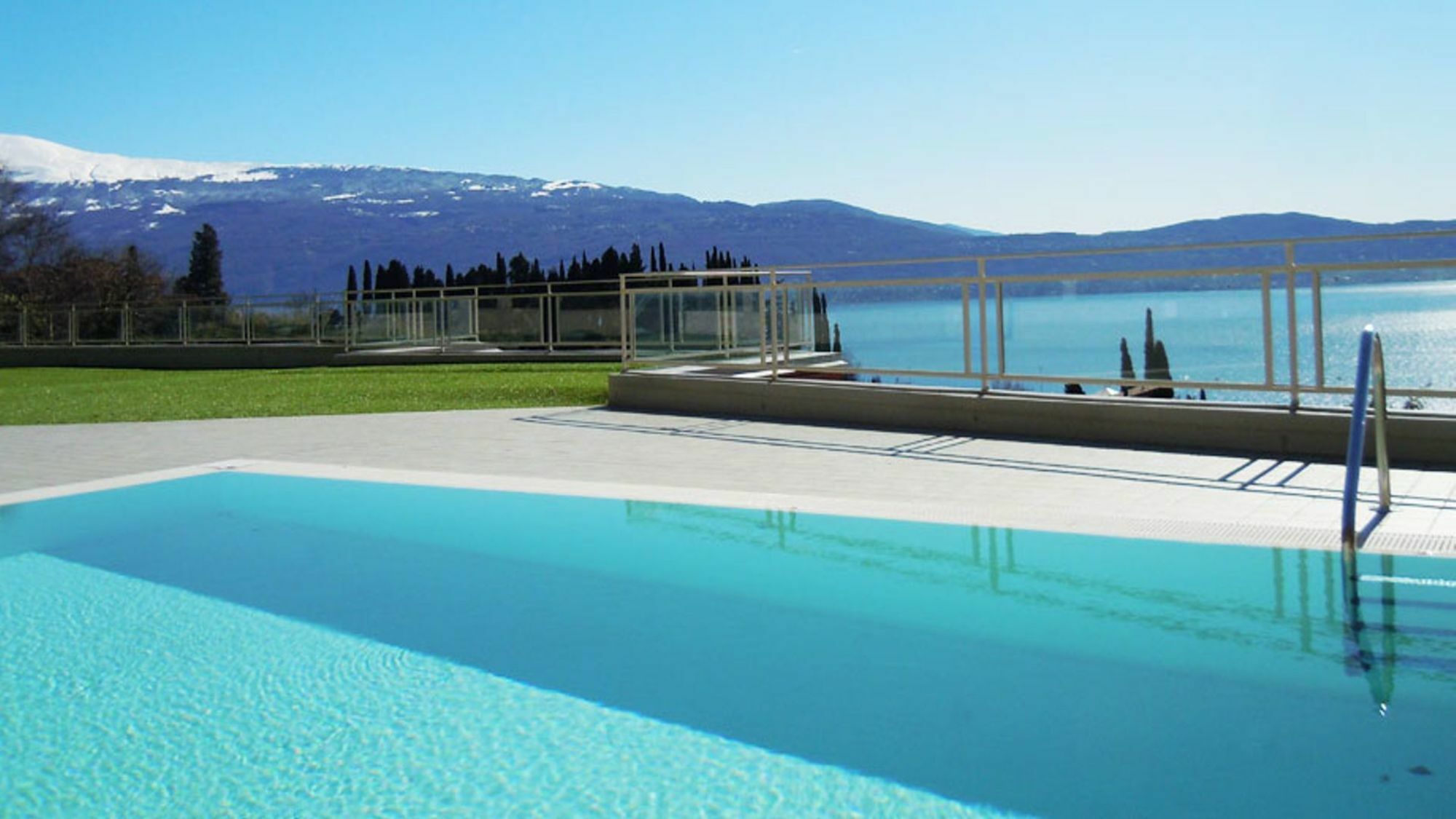 Residence Il Poggio Al Sole Toscolano Maderno Exteriör bild